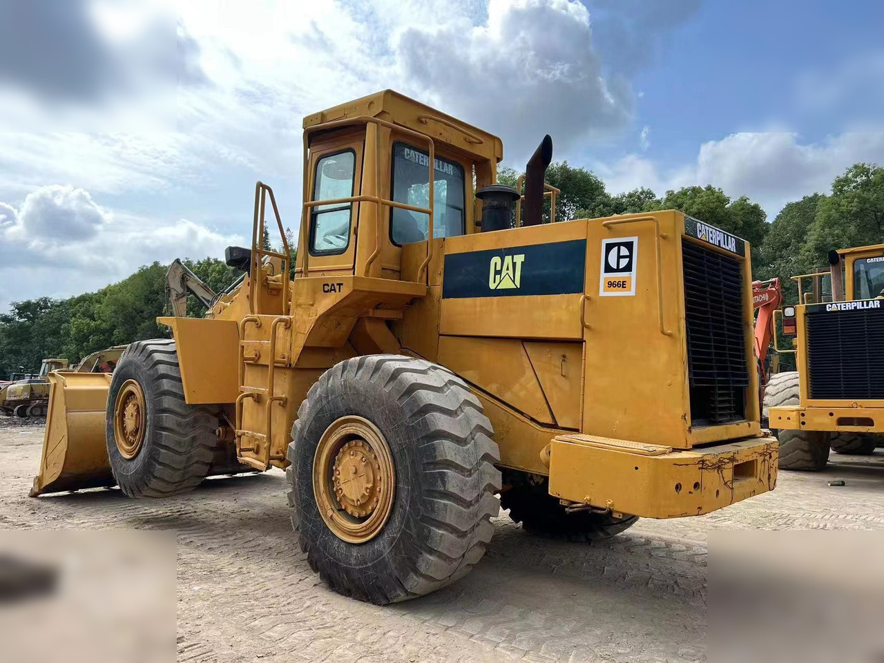 CATERPILLAR 966E - מעמיס גלגלים: תמונה 1 CATERPILLAR 966E - מעמיס גלגלים: תמונה 1