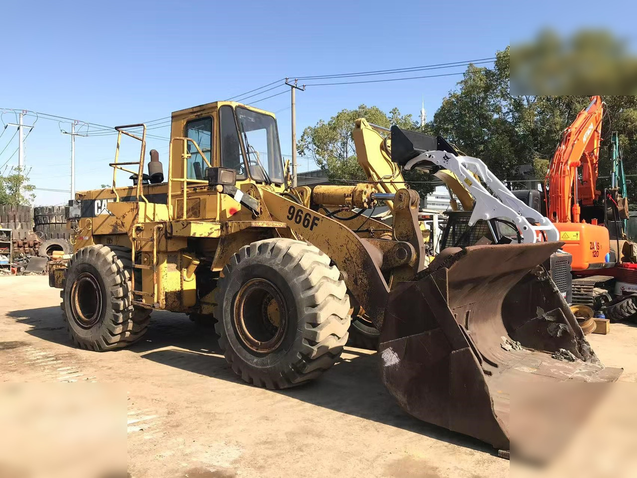 CATERPILLAR 966F I - מעמיס גלגלים: תמונה 1 CATERPILLAR 966F I - מעמיס גלגלים: תמונה 1