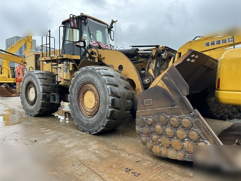 CATERPILLAR 986H - מעמיס גלגלים: תמונה 3 CATERPILLAR 986H - מעמיס גלגלים: תמונה 3