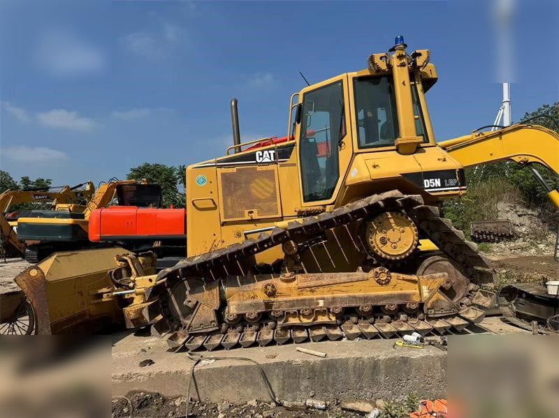 CATERPILLAR D5N - דחפור: תמונה 5 CATERPILLAR D5N - דחפור: תמונה 5