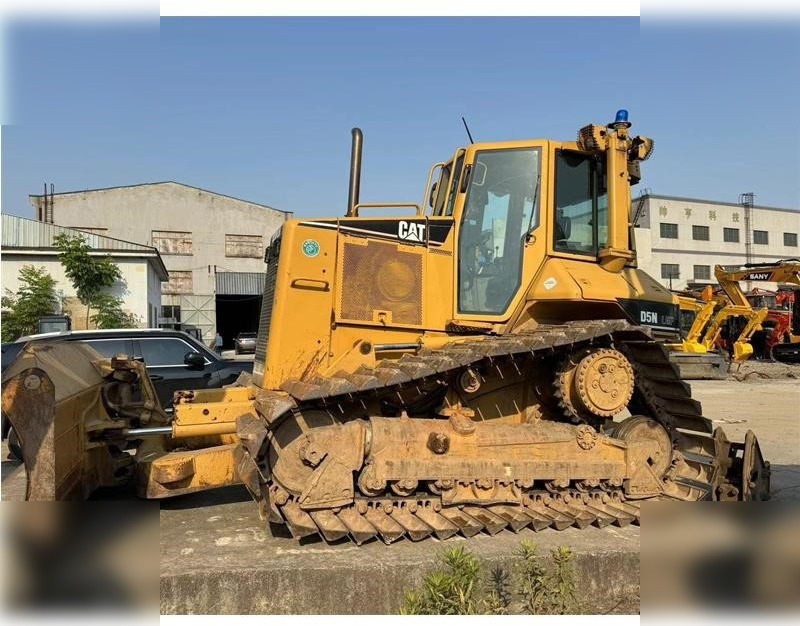 CATERPILLAR D5N - דחפור: תמונה 1 CATERPILLAR D5N - דחפור: תמונה 1
