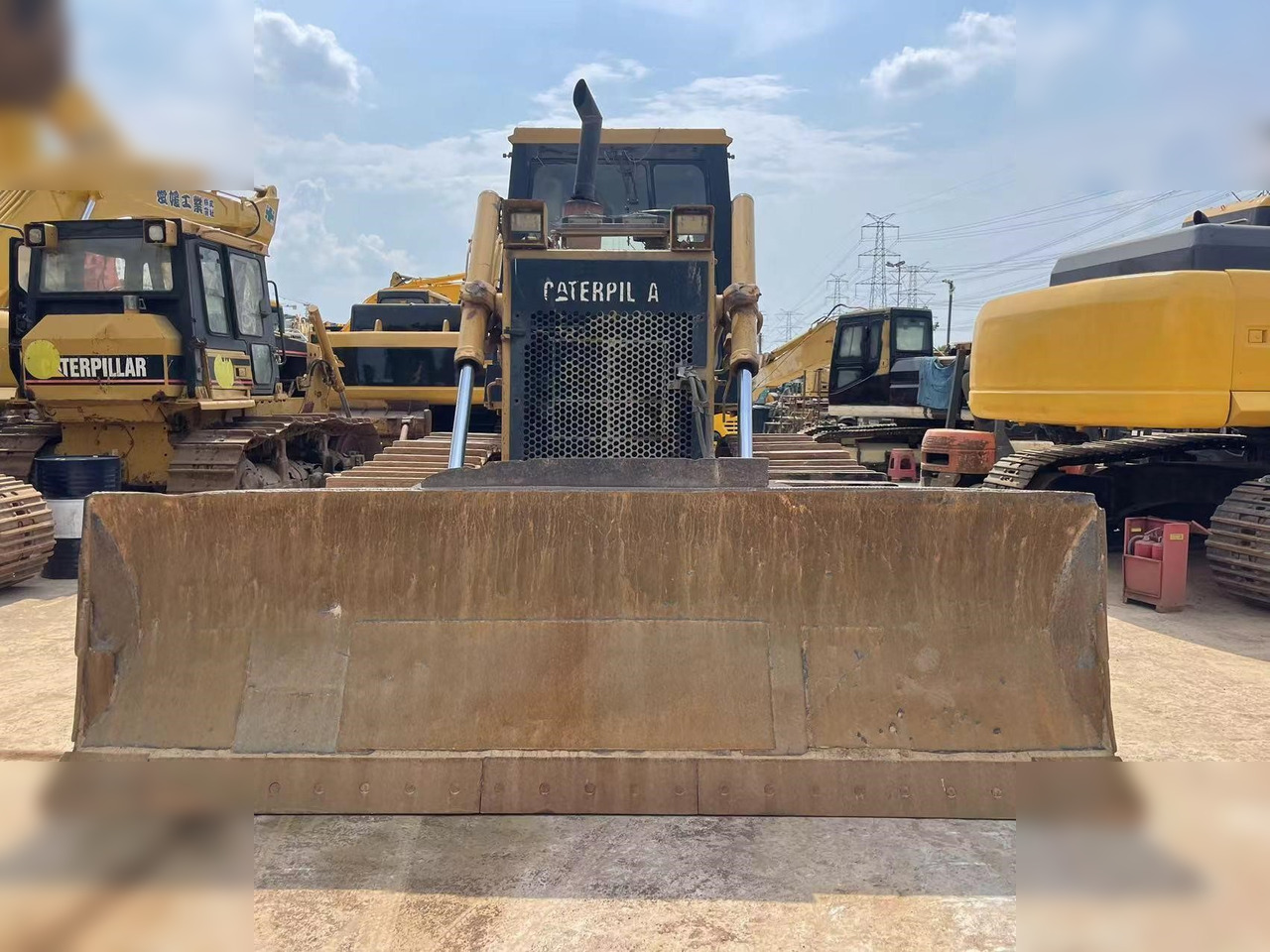 CATERPILLAR D6G - דחפור: תמונה 4 CATERPILLAR D6G - דחפור: תמונה 4