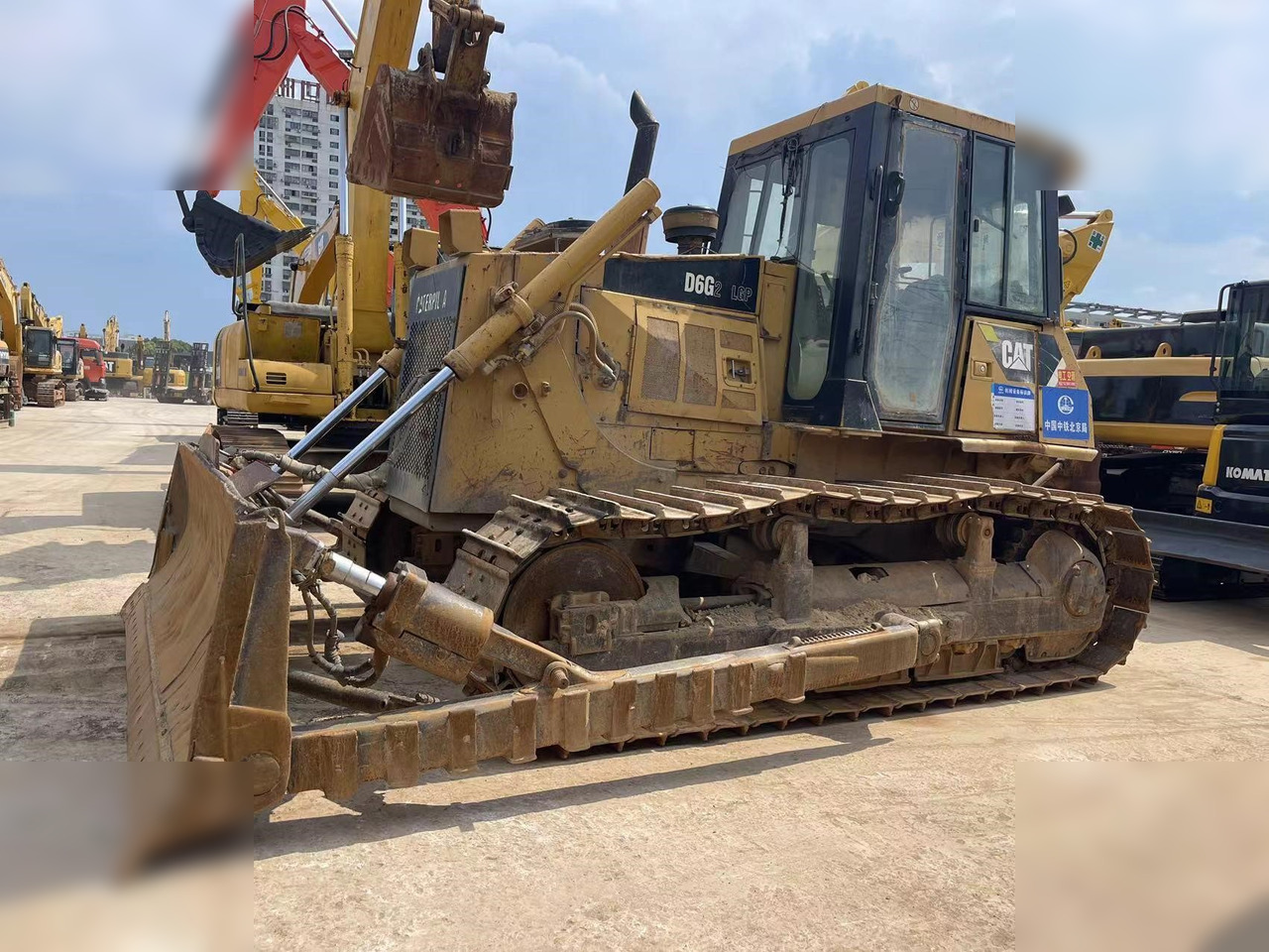 CATERPILLAR D6G - דחפור: תמונה 2 CATERPILLAR D6G - דחפור: תמונה 2