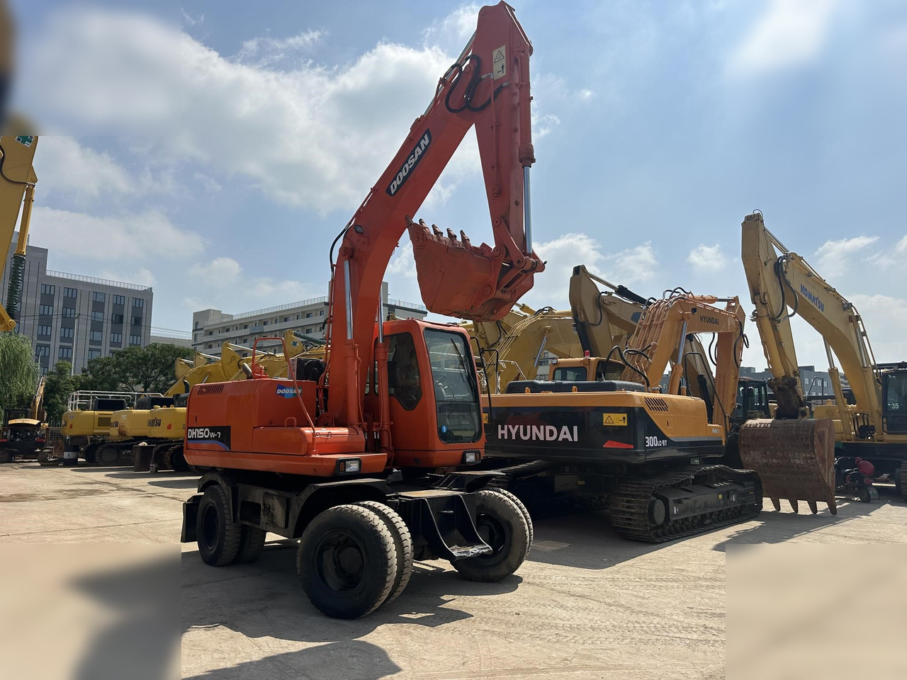 DOOSAN DH150W-7 - מחפר גלגלים: תמונה 4 DOOSAN DH150W-7 - מחפר גלגלים: תמונה 4