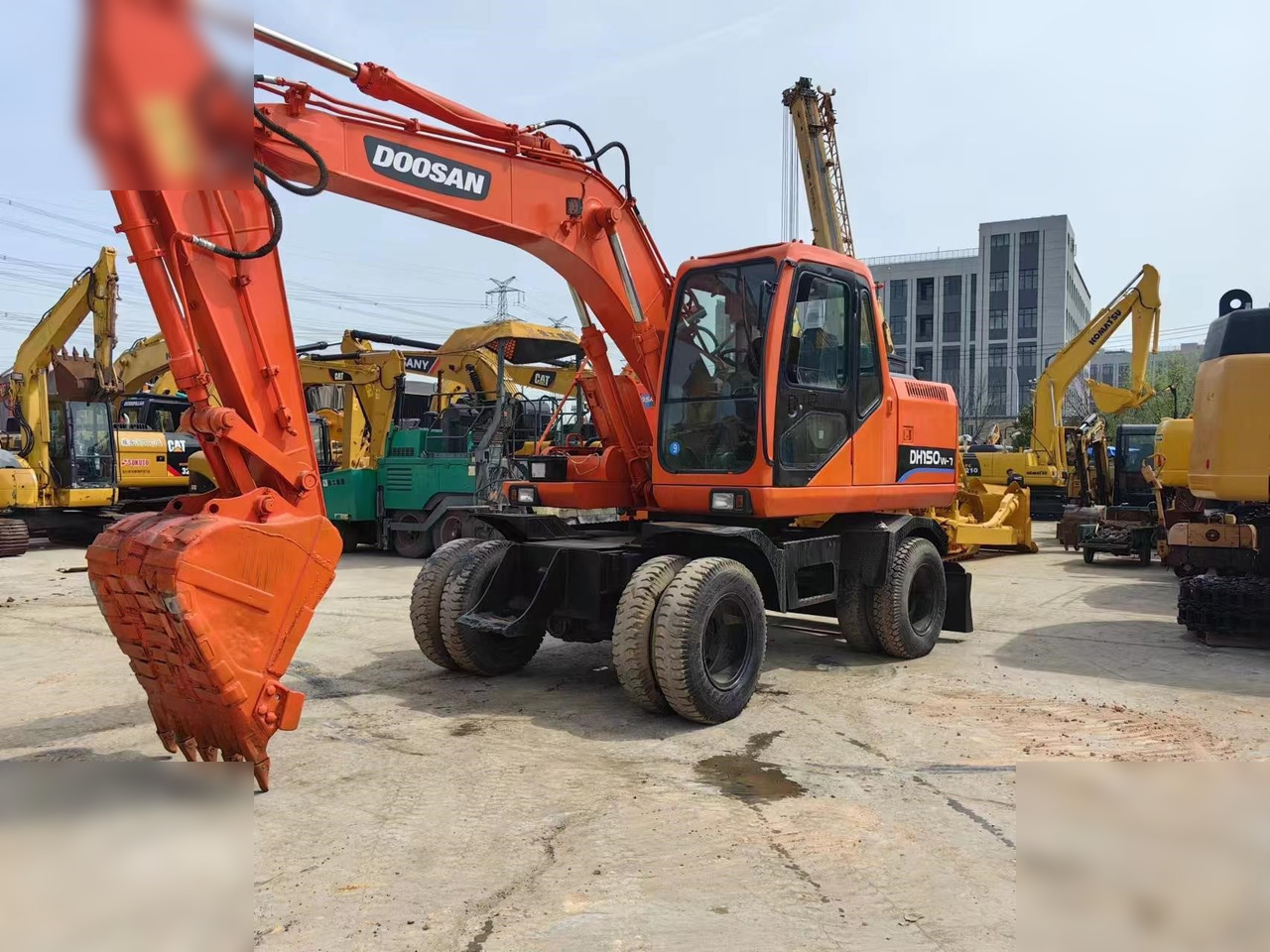 DOOSAN DH150W-7 - מחפר גלגלים: תמונה 2 DOOSAN DH150W-7 - מחפר גלגלים: תמונה 2