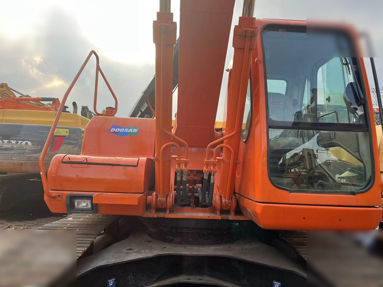 DOOSAN DH220 LC-7 - מחפר סורק: תמונה 2 DOOSAN DH220 LC-7 - מחפר סורק: תמונה 2