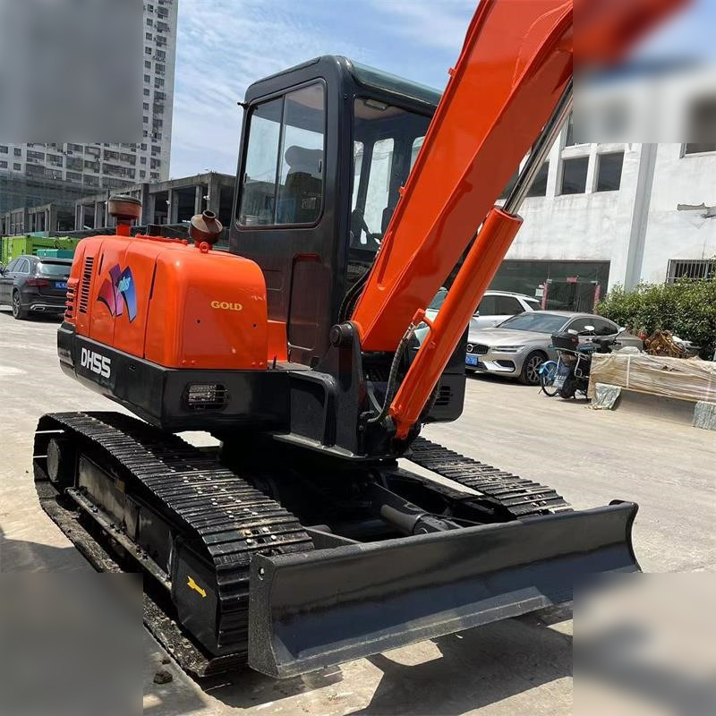 DOOSAN DH55-V - מיני מחפר: תמונה 3 DOOSAN DH55-V - מיני מחפר: תמונה 3