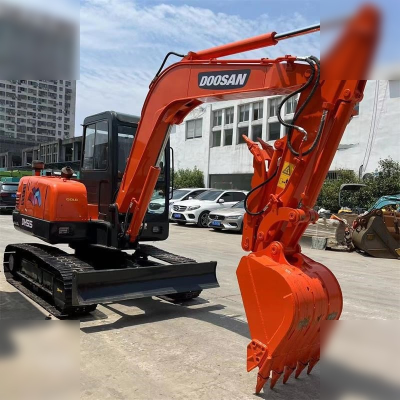 DOOSAN DH55-V - מיני מחפר: תמונה 3 DOOSAN DH55-V - מיני מחפר: תמונה 3