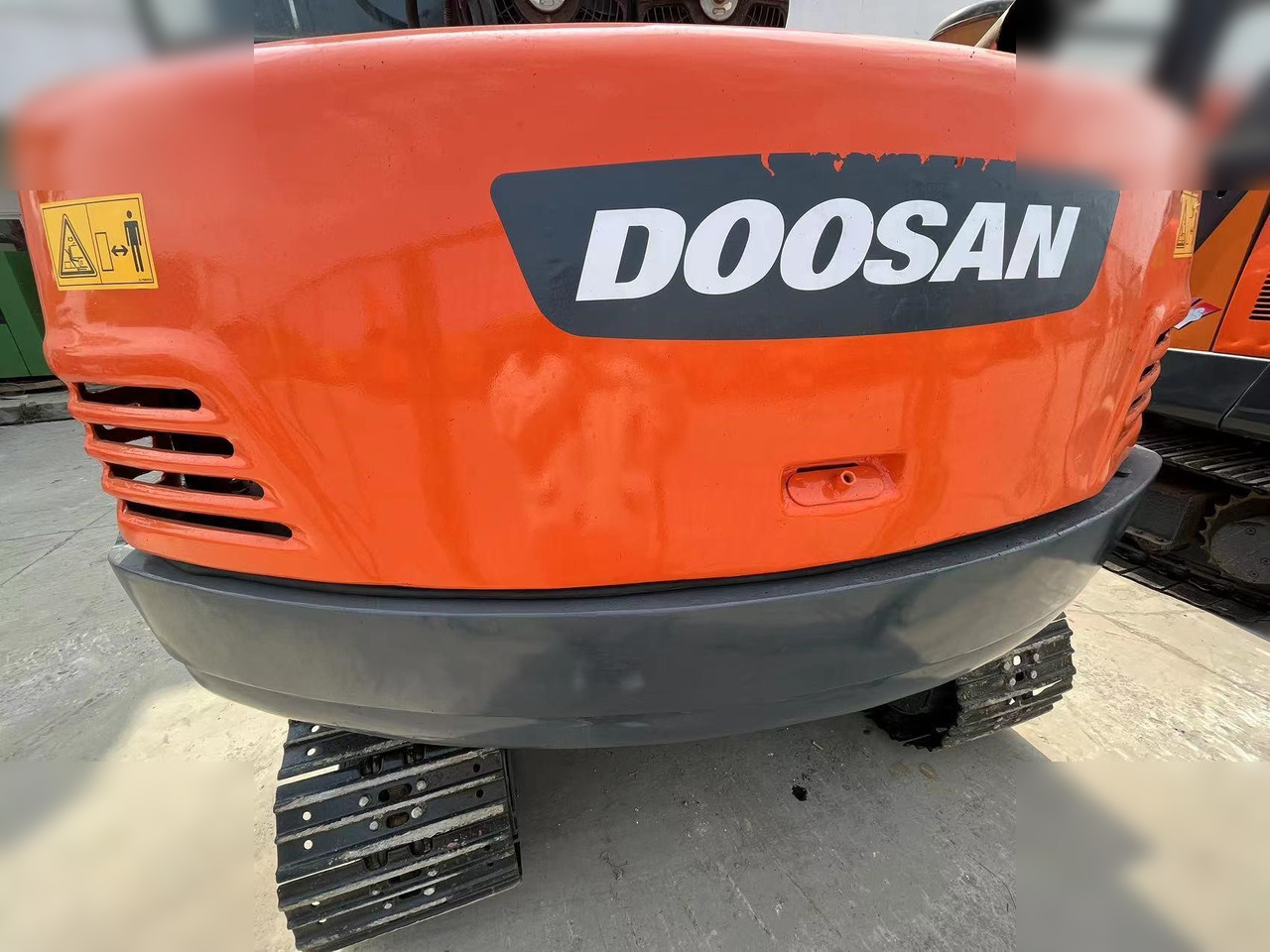 DOOSAN DH55 - מיני מחפר: תמונה 5 DOOSAN DH55 - מיני מחפר: תמונה 5