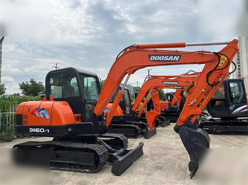 DOOSAN DH60-7 - מחפר סורק: תמונה 2 DOOSAN DH60-7 - מחפר סורק: תמונה 2