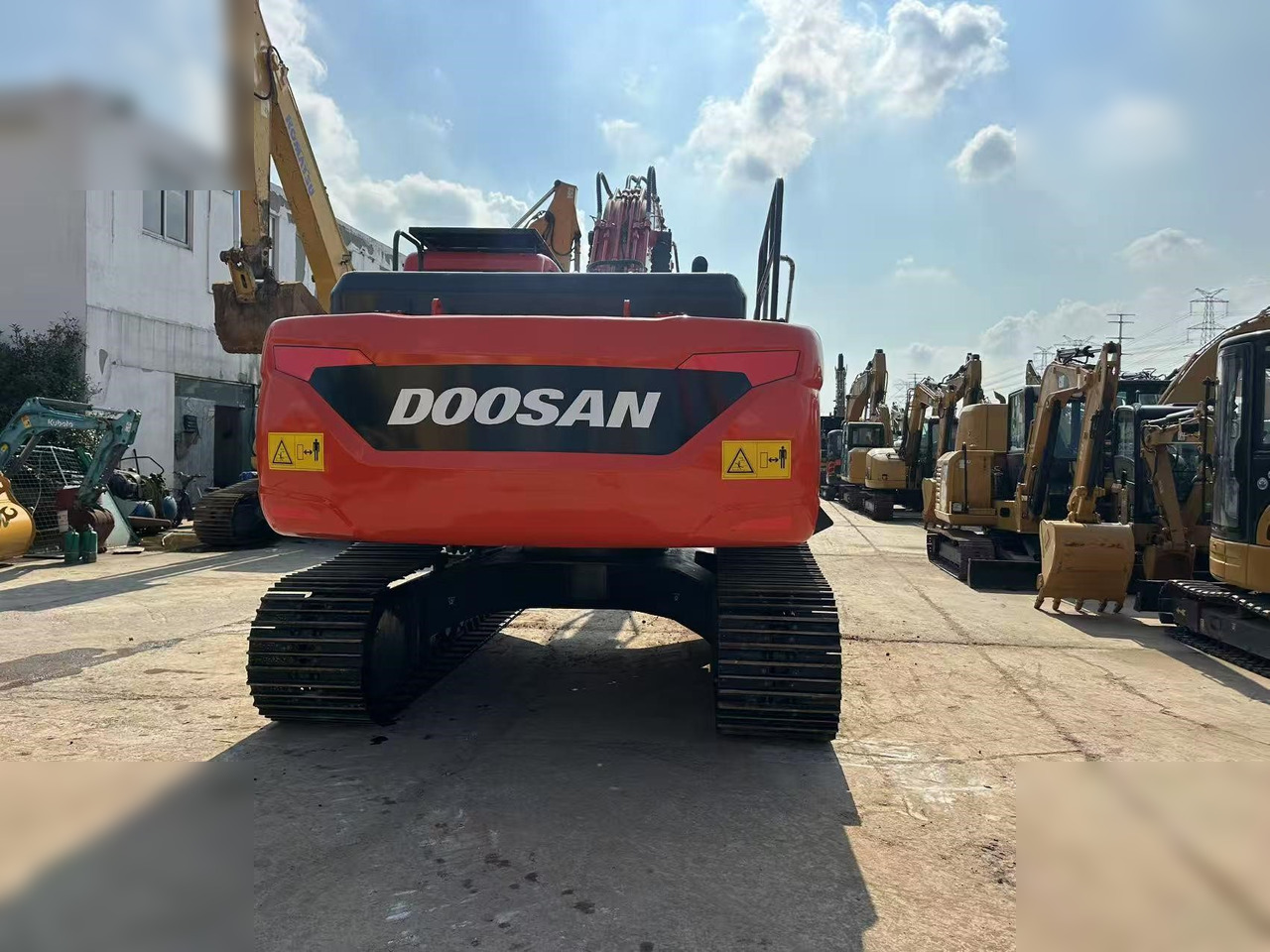 DOOSAN DX225 LCA - מחפר סורק: תמונה 2 DOOSAN DX225 LCA - מחפר סורק: תמונה 2