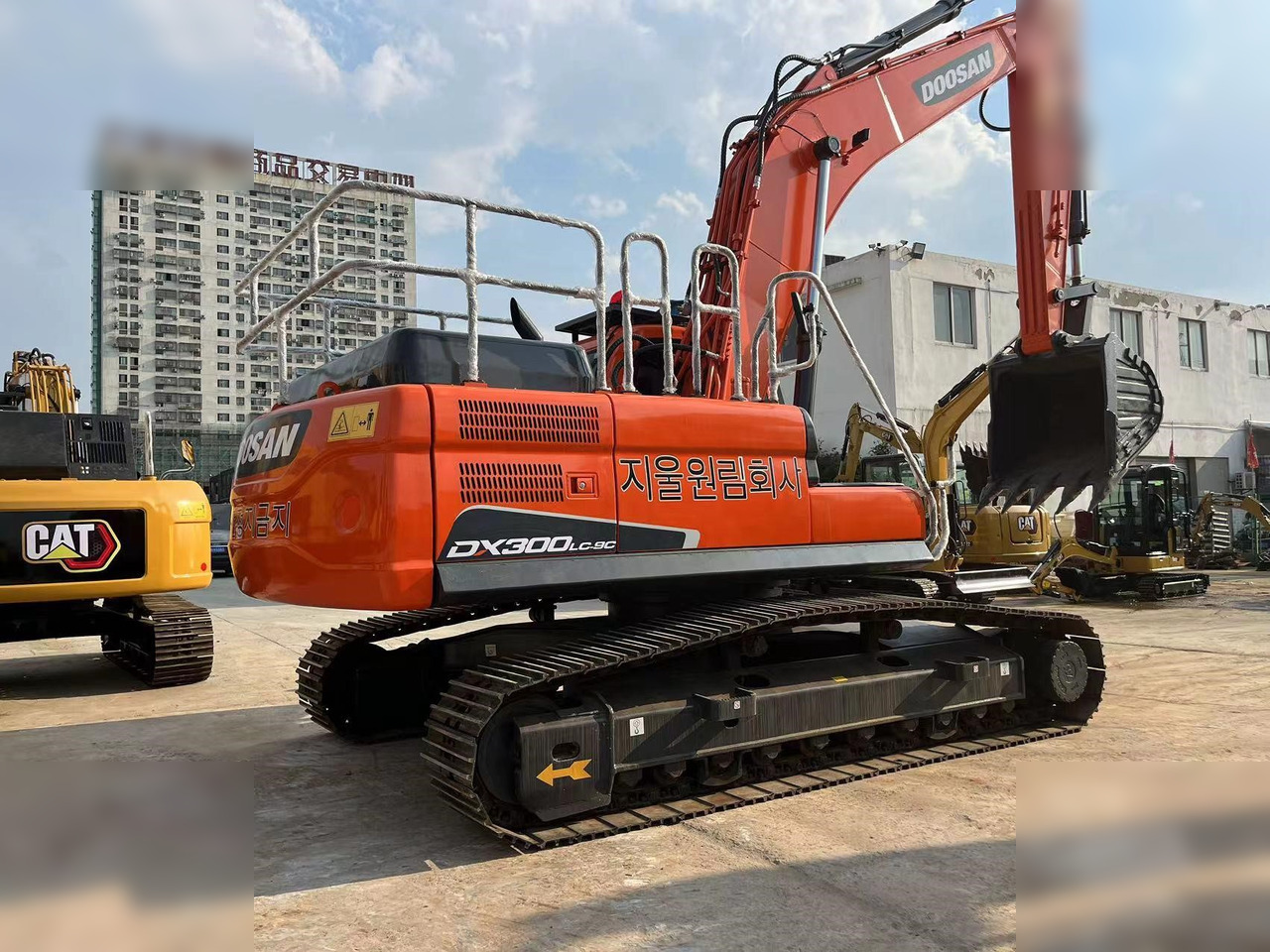 DOOSAN DX300 LC-9C - מחפר סורק: תמונה 4 DOOSAN DX300 LC-9C - מחפר סורק: תמונה 4