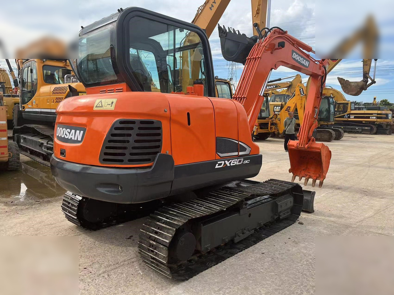 DOOSAN DX60-9C - מחפר סורק: תמונה 2 DOOSAN DX60-9C - מחפר סורק: תמונה 2