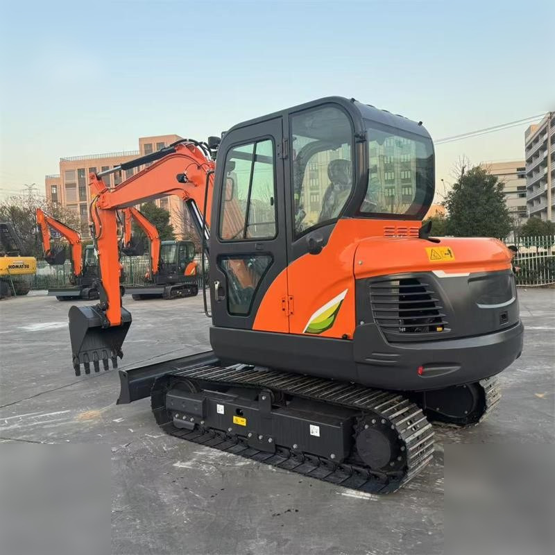 DOOSAN DX60E-10N - מחפר סורק: תמונה 1 DOOSAN DX60E-10N - מחפר סורק: תמונה 1