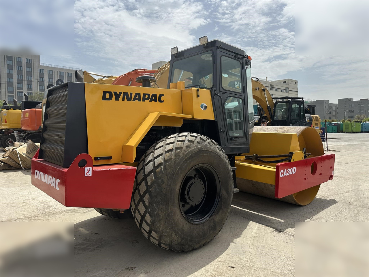 DYNAPAC CA30D - מדחס: תמונה 3 DYNAPAC CA30D - מדחס: תמונה 3