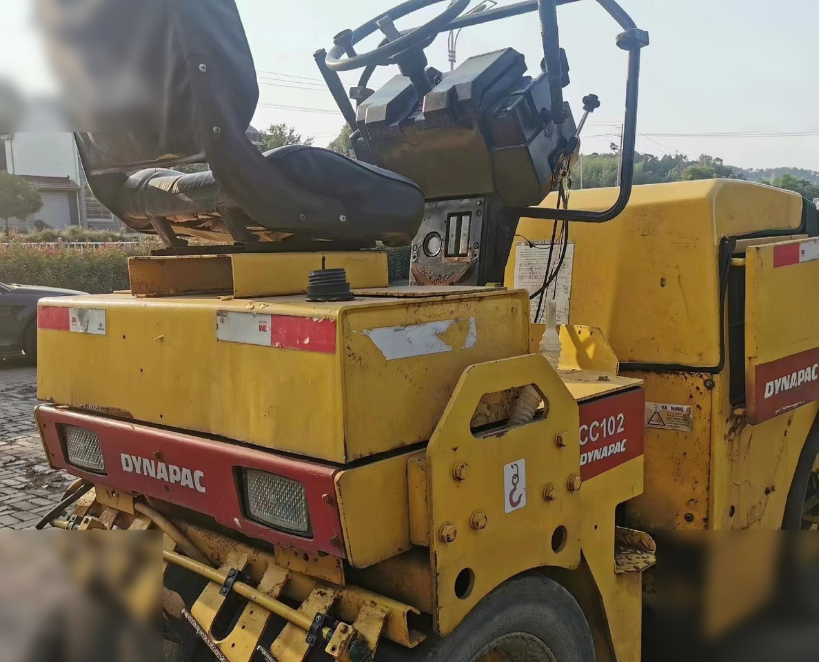 DYNAPAC CC102 II - רולר: תמונה 4 DYNAPAC CC102 II - רולר: תמונה 4