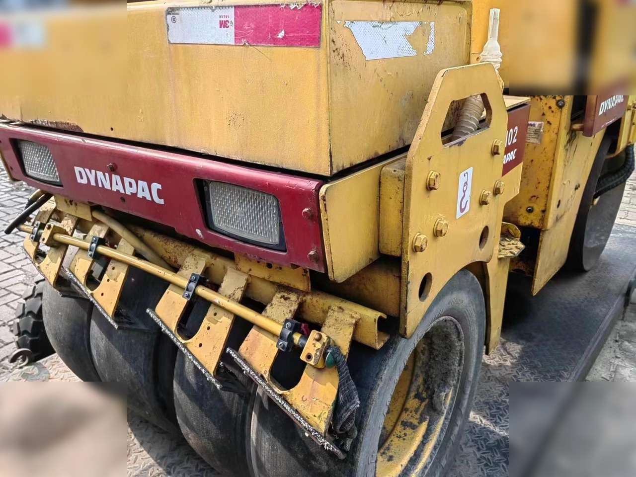 DYNAPAC CC102 II - רולר: תמונה 5 DYNAPAC CC102 II - רולר: תמונה 5