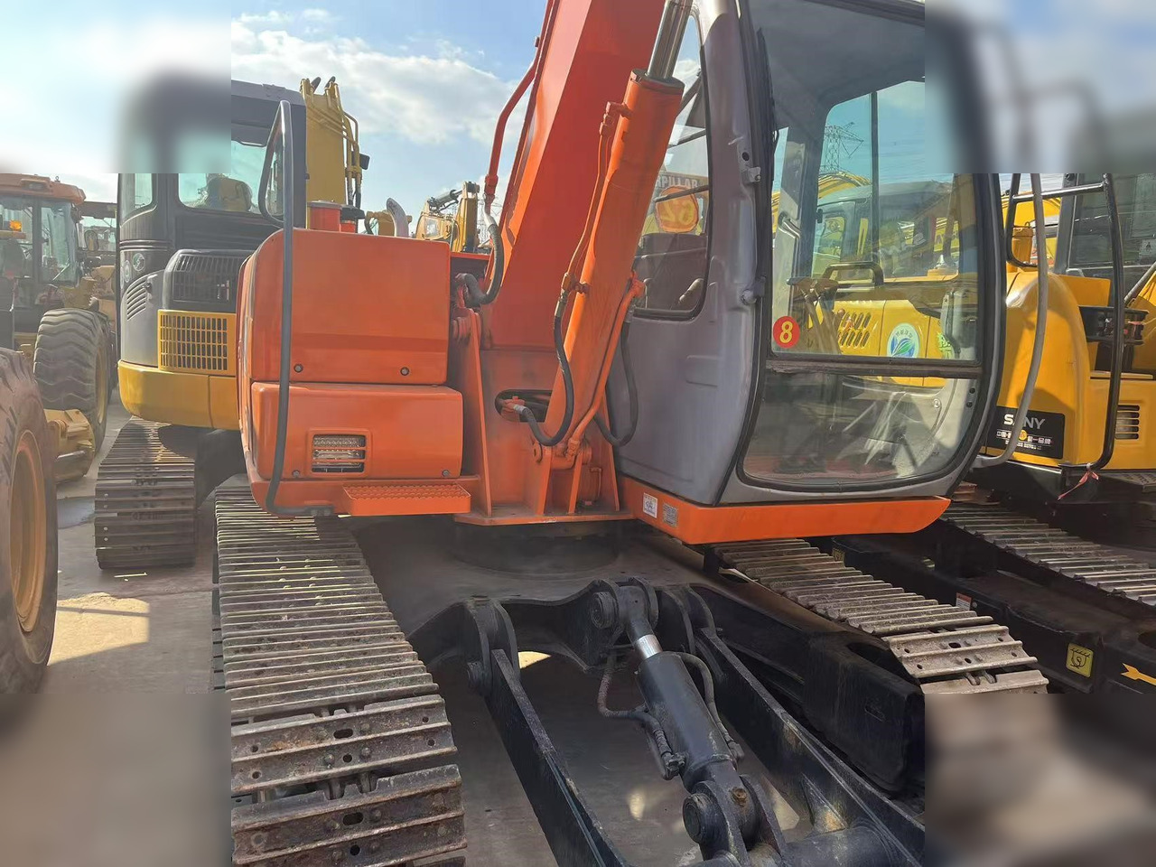 HITACHI EX60-5 - מחפר סורק: תמונה 5 HITACHI EX60-5 - מחפר סורק: תמונה 5