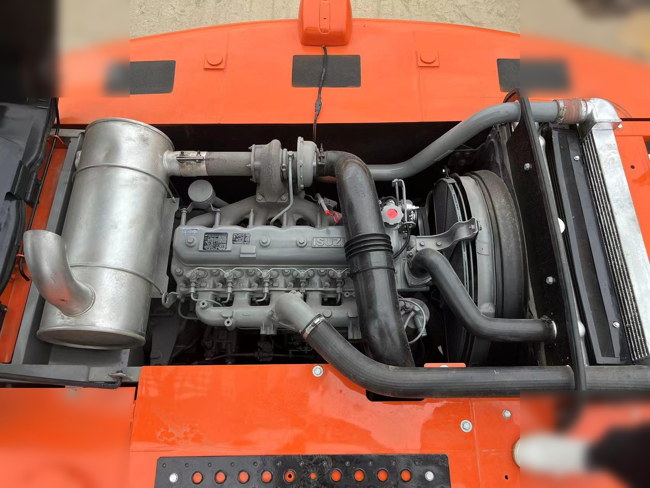 מחפר סורק HITACHI ZX200-3G: תמונה 10