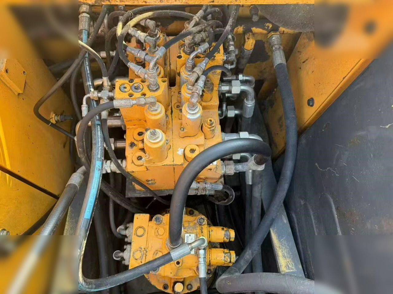 HYUNDAI ROBEX 150W-7A - מחפר גלגלים: תמונה 5 HYUNDAI ROBEX 150W-7A - מחפר גלגלים: תמונה 5