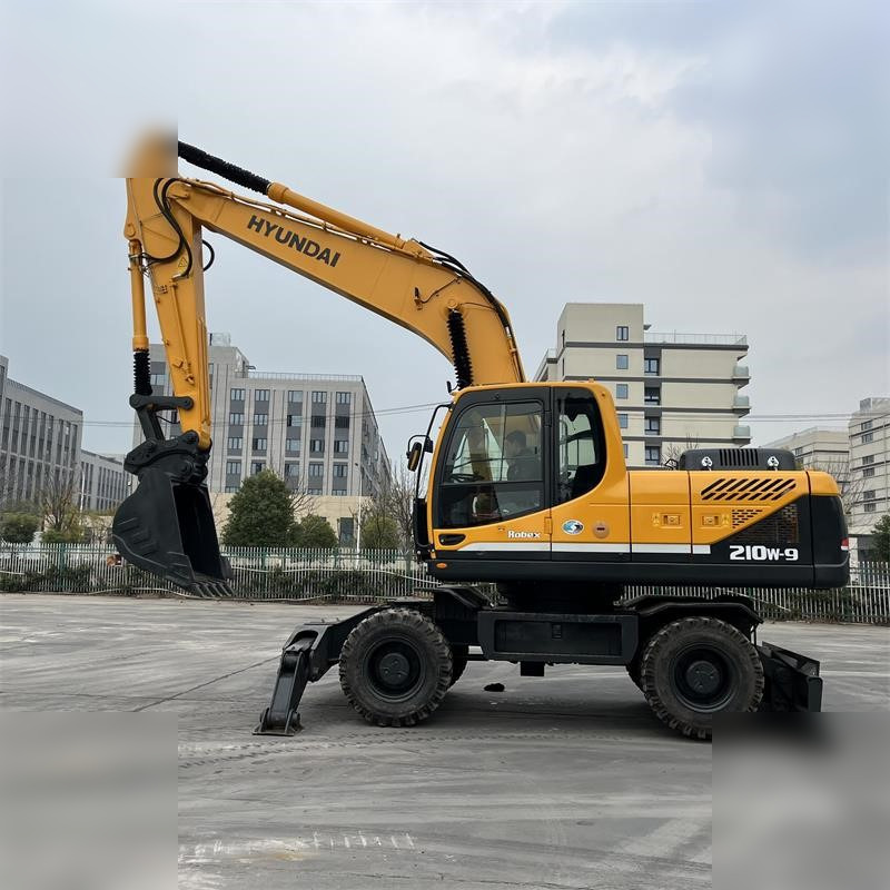 HYUNDAI ROBEX 210W-9 - מחפר גלגלים: תמונה 4 HYUNDAI ROBEX 210W-9 - מחפר גלגלים: תמונה 4