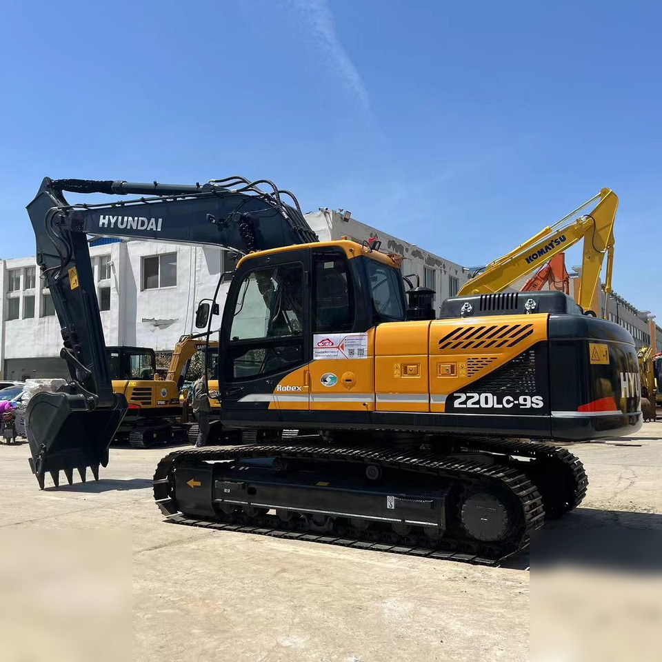 HYUNDAI ROBEX 220 LC-9S - מחפר סורק: תמונה 3 HYUNDAI ROBEX 220 LC-9S - מחפר סורק: תמונה 3