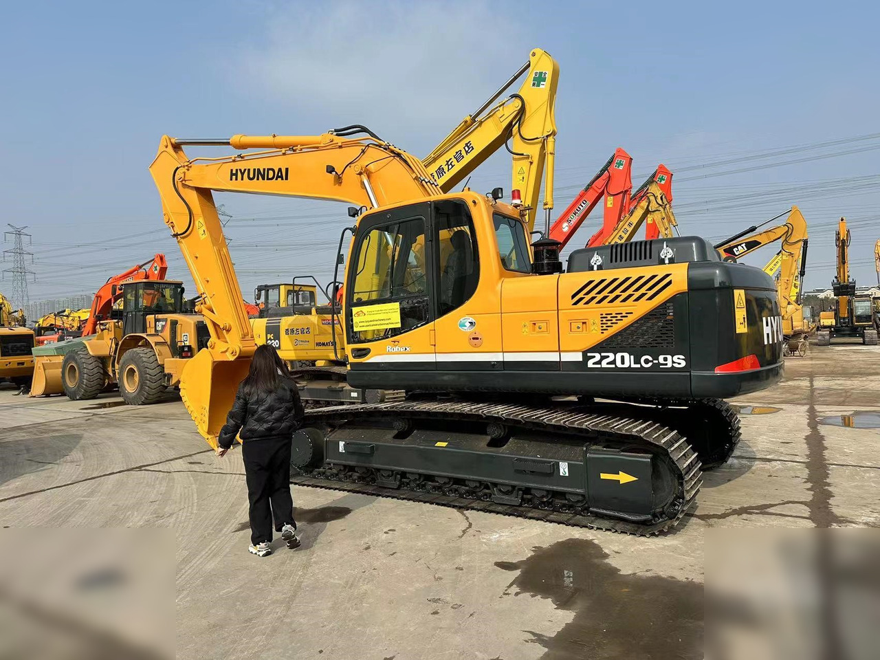 HYUNDAI ROBEX 220 LC-9S - מחפר סורק: תמונה 3 HYUNDAI ROBEX 220 LC-9S - מחפר סורק: תמונה 3
