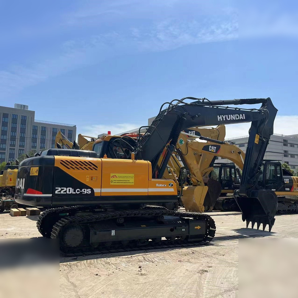 HYUNDAI ROBEX 220 LC-9S - מחפר סורק: תמונה 4 HYUNDAI ROBEX 220 LC-9S - מחפר סורק: תמונה 4