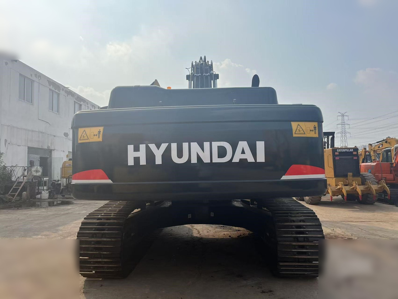 HYUNDAI ROBEX 300 LR-9 - מחפר סורק: תמונה 2 HYUNDAI ROBEX 300 LR-9 - מחפר סורק: תמונה 2