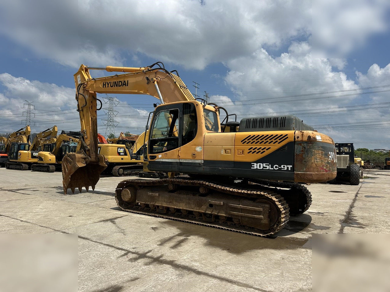 HYUNDAI ROBEX 305 LC-9T - מחפר סורק: תמונה 2 HYUNDAI ROBEX 305 LC-9T - מחפר סורק: תמונה 2