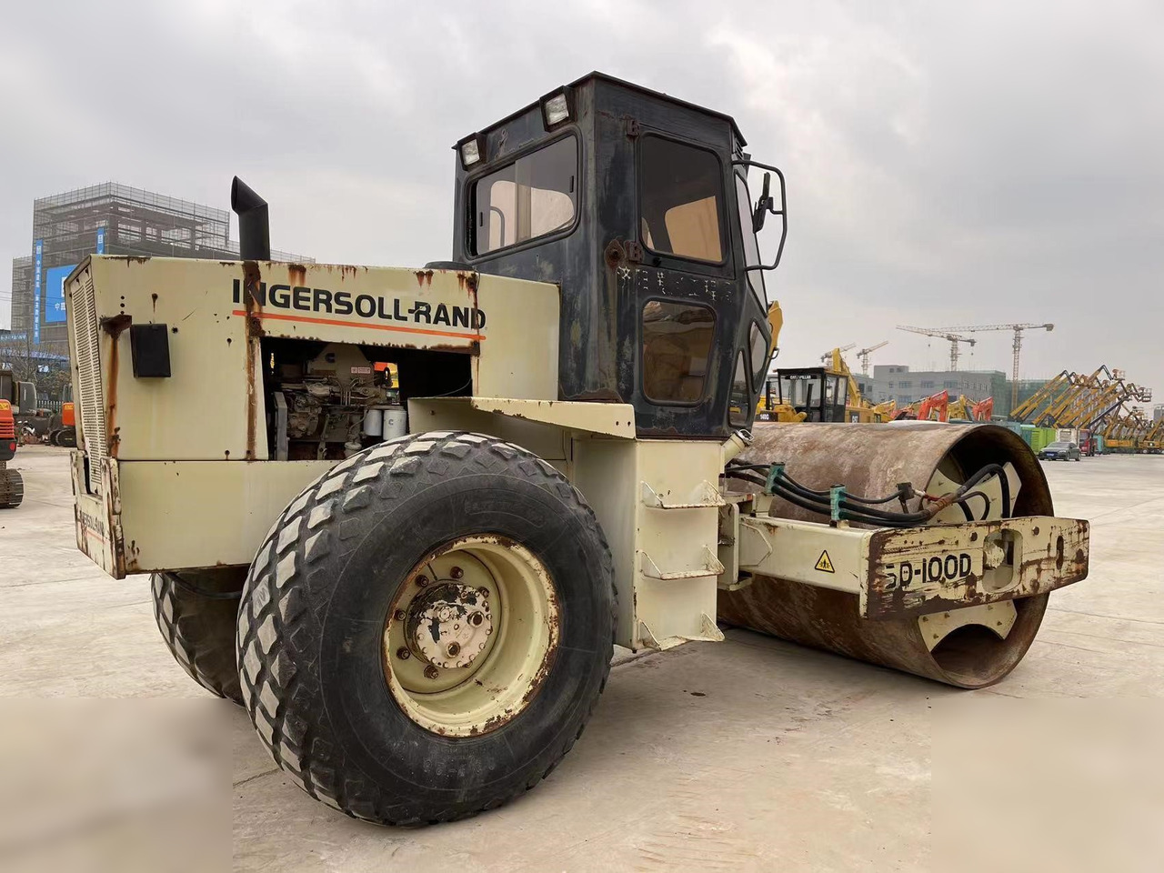INGERSOLL-RAND SD100D - מדחס: תמונה 2 INGERSOLL-RAND SD100D - מדחס: תמונה 2