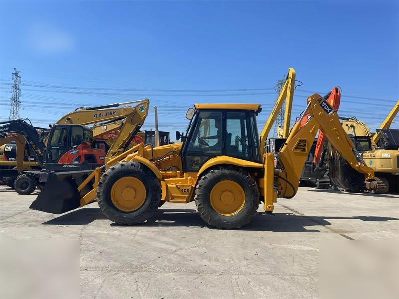 JCB 4CX - מחפרון: תמונה 4 JCB 4CX - מחפרון: תמונה 4