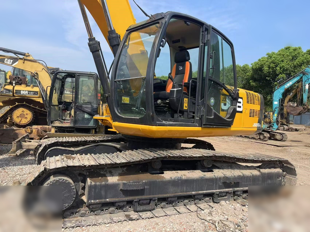 JCB JS220 LC - מחפר סורק: תמונה 4 JCB JS220 LC - מחפר סורק: תמונה 4