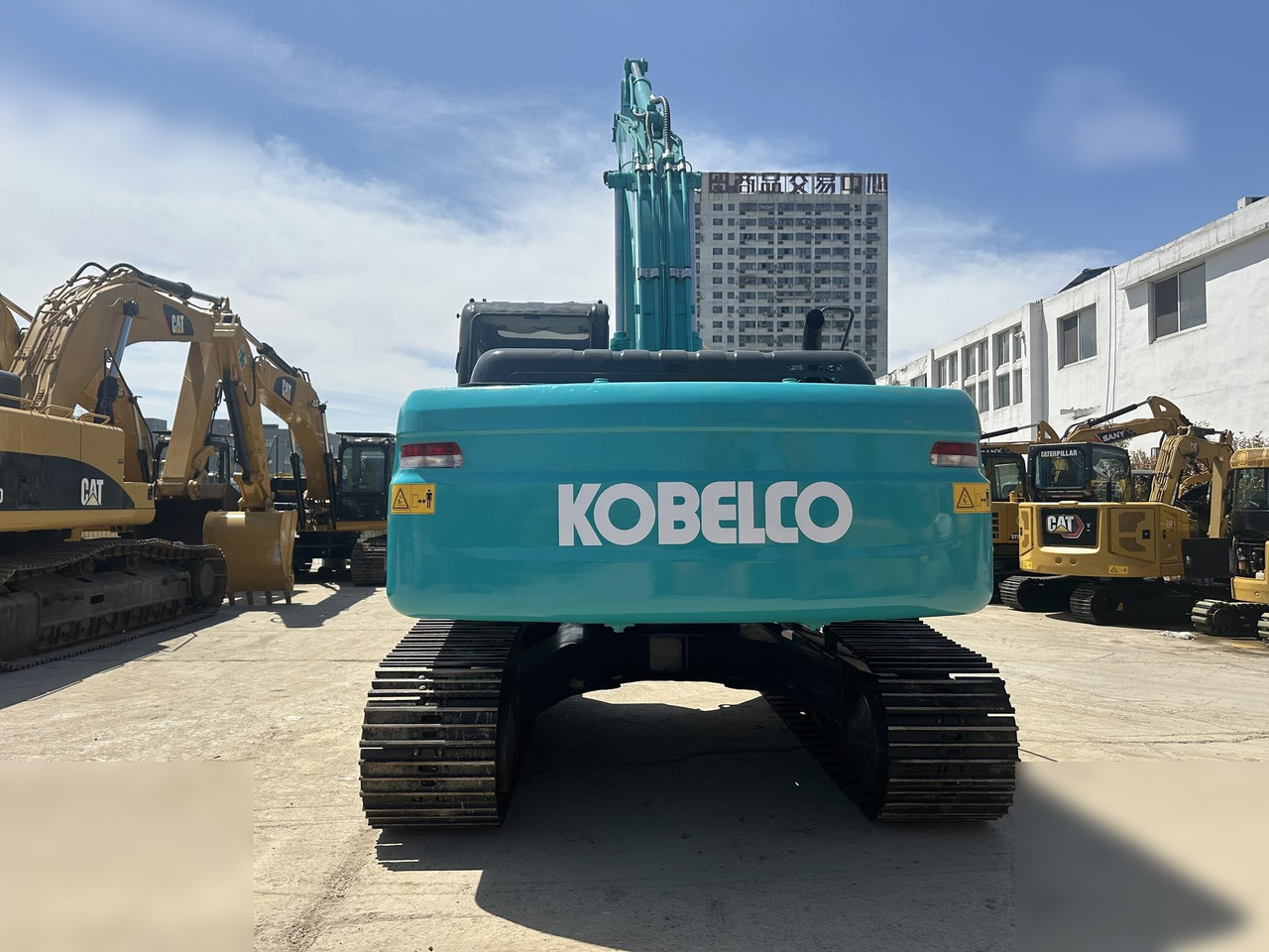 KOBELCO SK210 LC-8 - מחפר סורק: תמונה 4 KOBELCO SK210 LC-8 - מחפר סורק: תמונה 4