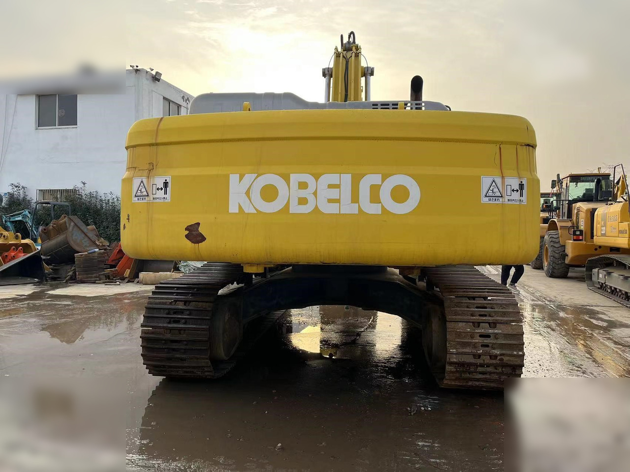 KOBELCO SK350 LC-8 - מחפר סורק: תמונה 3 KOBELCO SK350 LC-8 - מחפר סורק: תמונה 3