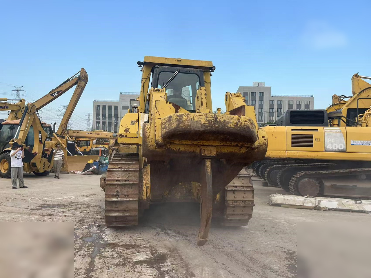 KOMATSU D155A-5 - דחפור: תמונה 3 KOMATSU D155A-5 - דחפור: תמונה 3