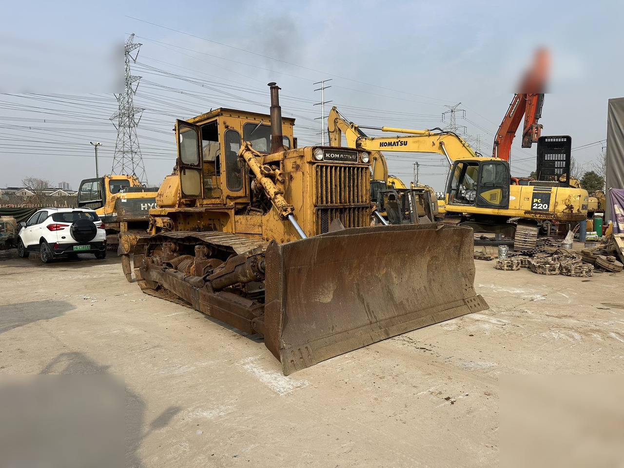 KOMATSU D85-18 - דחפור: תמונה 2 KOMATSU D85-18 - דחפור: תמונה 2