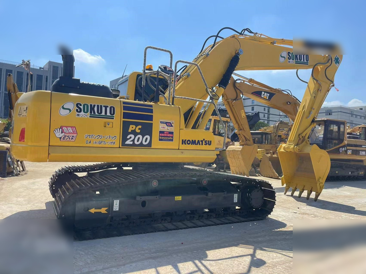 KOMATSU PC200-8 - מחפר סורק: תמונה 3 KOMATSU PC200-8 - מחפר סורק: תמונה 3