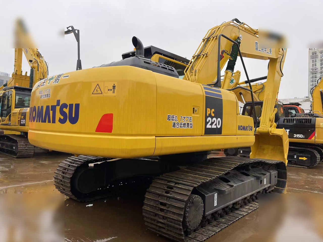 KOMATSU PC200-8 - מחפר סורק: תמונה 5 KOMATSU PC200-8 - מחפר סורק: תמונה 5