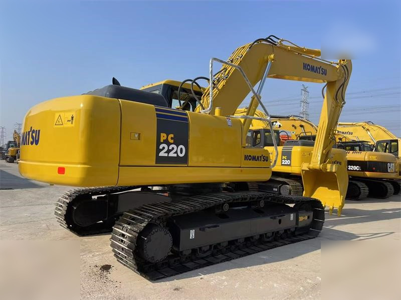 KOMATSU PC220-7 - מחפר סורק: תמונה 2 KOMATSU PC220-7 - מחפר סורק: תמונה 2