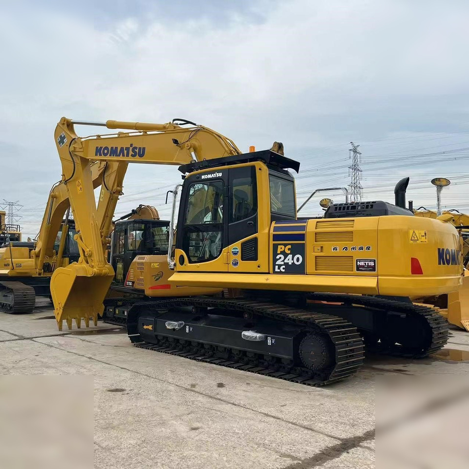 KOMATSU PC240 LC-8 - מחפר סורק: תמונה 1 KOMATSU PC240 LC-8 - מחפר סורק: תמונה 1