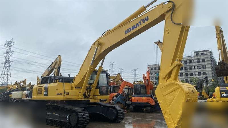 KOMATSU PC400-8 - מחפר סורק: תמונה 2 KOMATSU PC400-8 - מחפר סורק: תמונה 2