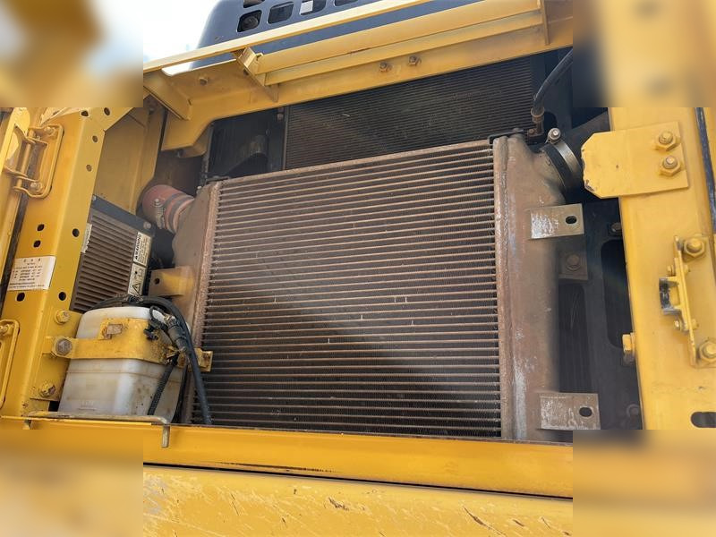 KOMATSU PC400-8 - מחפר סורק: תמונה 5 KOMATSU PC400-8 - מחפר סורק: תמונה 5