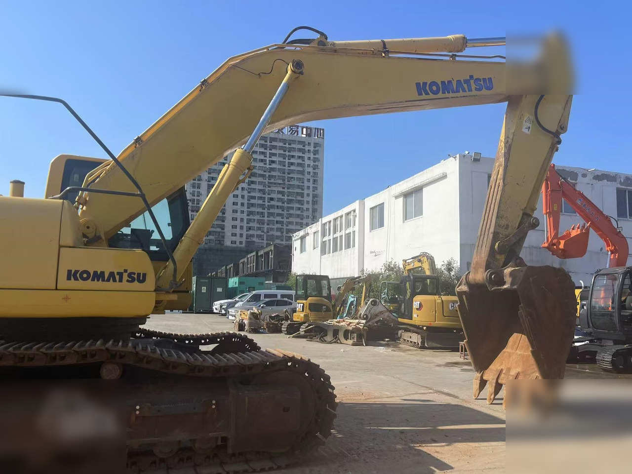KOMATSU PC400-8 - מחפר סורק: תמונה 4 KOMATSU PC400-8 - מחפר סורק: תמונה 4