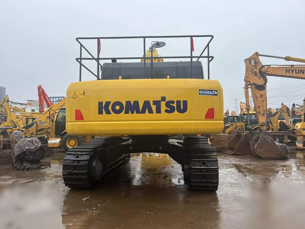 KOMATSU PC450-8 - מחפר סורק: תמונה 3 KOMATSU PC450-8 - מחפר סורק: תמונה 3