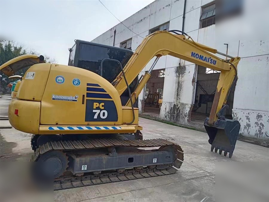 KOMATSU PC70-8 - מחפר סורק: תמונה 1 KOMATSU PC70-8 - מחפר סורק: תמונה 1