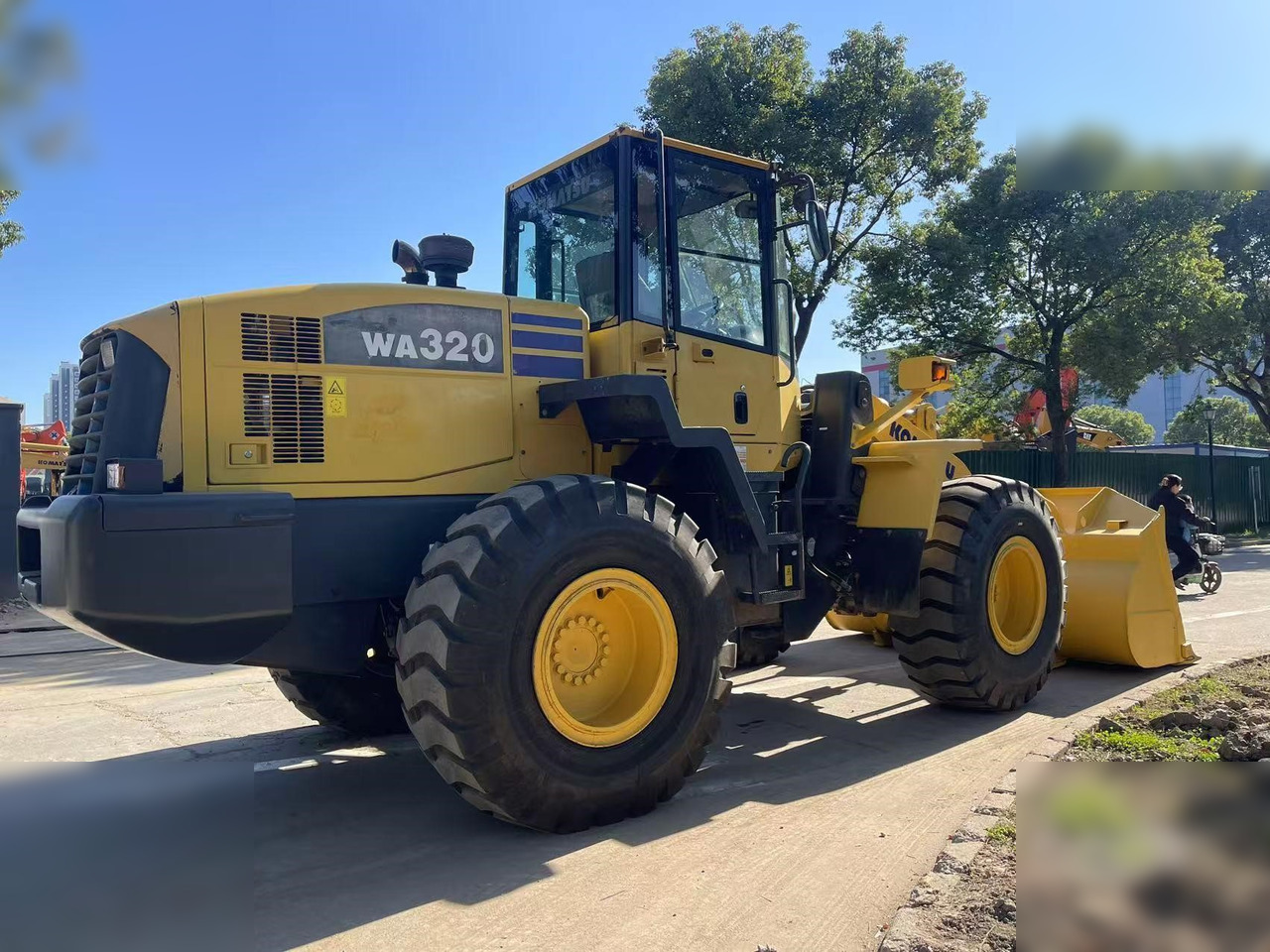 KOMATSU WA320-5 - מעמיס גלגלים: תמונה 5 KOMATSU WA320-5 - מעמיס גלגלים: תמונה 5