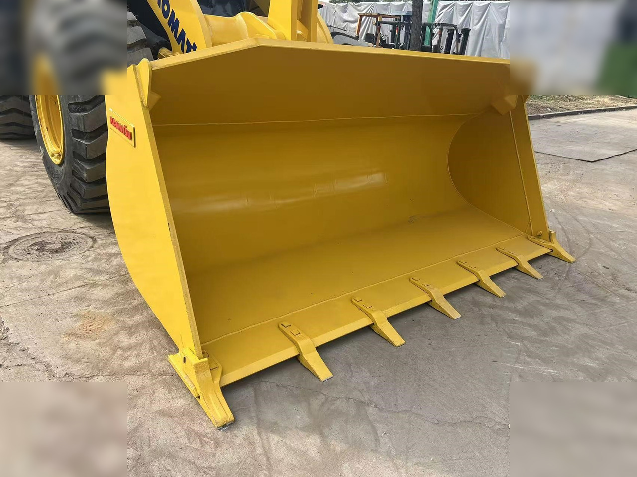 KOMATSU WA380-6 - מעמיס גלגלים: תמונה 5 KOMATSU WA380-6 - מעמיס גלגלים: תמונה 5