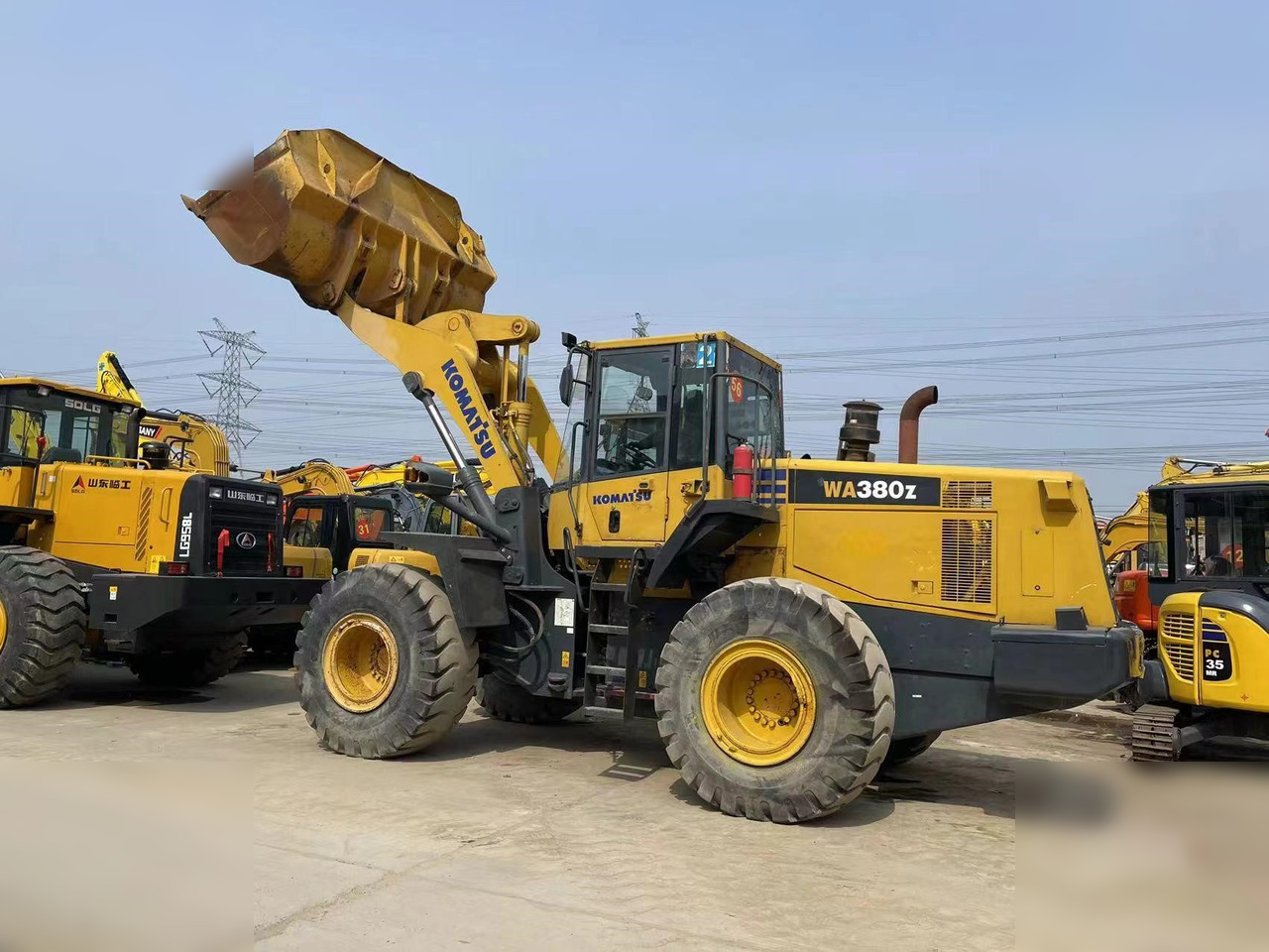 KOMATSU WA380Z-6 - מעמיס גלגלים: תמונה 3 KOMATSU WA380Z-6 - מעמיס גלגלים: תמונה 3