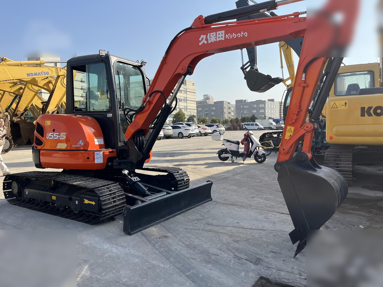 KUBOTA KX155-3SZ - מיני מחפר: תמונה 3 KUBOTA KX155-3SZ - מיני מחפר: תמונה 3